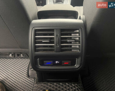 Білий Фольксваген Пассат, об'ємом двигуна 1.97 л та пробігом 312 тис. км за 13200 $, фото 20 на Automoto.ua