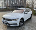 Белый Фольксваген Пассат, объемом двигателя 2 л и пробегом 245 тыс. км за 15900 $, фото 1 на Automoto.ua