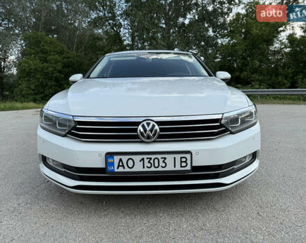 Белый Фольксваген Пассат, объемом двигателя 1.97 л и пробегом 238 тыс. км за 14250 $, фото 1 на Automoto.ua