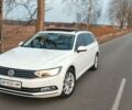 Белый Фольксваген Пассат, объемом двигателя 2 л и пробегом 275 тыс. км за 13500 $, фото 1 на Automoto.ua
