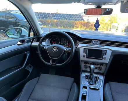 Белый Фольксваген Пассат, объемом двигателя 1.97 л и пробегом 184 тыс. км за 16500 $, фото 33 на Automoto.ua