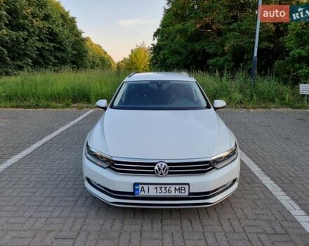 Белый Фольксваген Пассат, объемом двигателя 1.6 л и пробегом 267 тыс. км за 12750 $, фото 6 на Automoto.ua