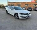 Белый Фольксваген Пассат, объемом двигателя 2 л и пробегом 208 тыс. км за 16200 $, фото 1 на Automoto.ua