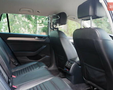 Белый Фольксваген Пассат, объемом двигателя 2 л и пробегом 280 тыс. км за 16400 $, фото 30 на Automoto.ua