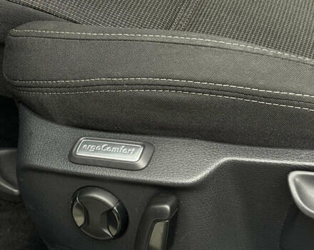 Белый Фольксваген Пассат, объемом двигателя 1.97 л и пробегом 295 тыс. км за 13400 $, фото 18 на Automoto.ua