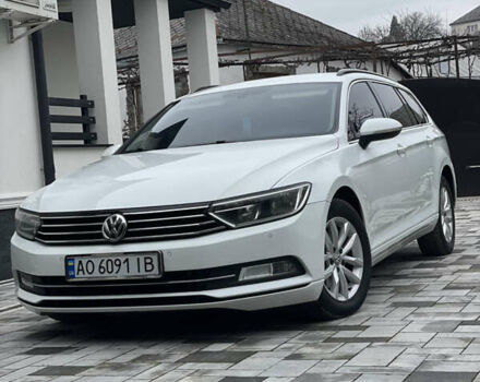 Белый Фольксваген Пассат, объемом двигателя 1.97 л и пробегом 295 тыс. км за 13400 $, фото 2 на Automoto.ua