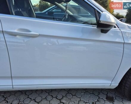 Білий Фольксваген Пассат, об'ємом двигуна 1.97 л та пробігом 302 тис. км за 13200 $, фото 12 на Automoto.ua