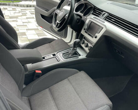 Белый Фольксваген Пассат, объемом двигателя 1.97 л и пробегом 295 тыс. км за 13400 $, фото 19 на Automoto.ua