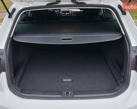 Білий Фольксваген Пассат, об'ємом двигуна 1.97 л та пробігом 245 тис. км за 16500 $, фото 42 на Automoto.ua