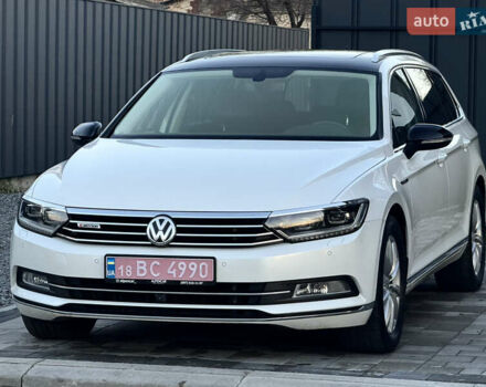 Білий Фольксваген Пассат, об'ємом двигуна 2 л та пробігом 215 тис. км за 16999 $, фото 8 на Automoto.ua