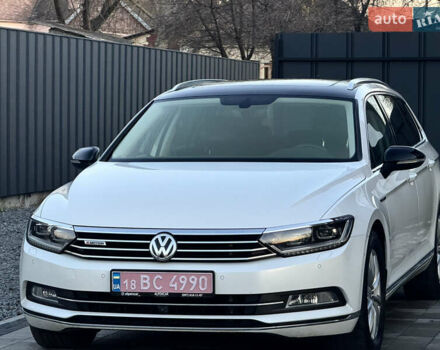 Білий Фольксваген Пассат, об'ємом двигуна 2 л та пробігом 215 тис. км за 16999 $, фото 9 на Automoto.ua
