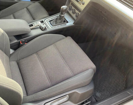 Белый Фольксваген Пассат, объемом двигателя 1.97 л и пробегом 258 тыс. км за 14900 $, фото 11 на Automoto.ua