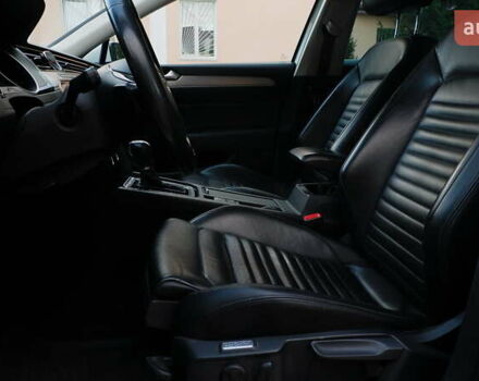 Белый Фольксваген Пассат, объемом двигателя 2 л и пробегом 280 тыс. км за 16400 $, фото 17 на Automoto.ua