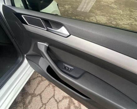 Білий Фольксваген Пассат, об'ємом двигуна 1.97 л та пробігом 260 тис. км за 15200 $, фото 17 на Automoto.ua