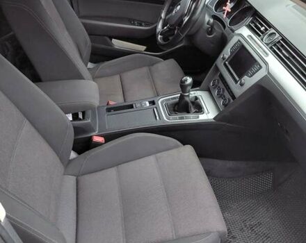 Белый Фольксваген Пассат, объемом двигателя 1.97 л и пробегом 274 тыс. км за 13200 $, фото 7 на Automoto.ua