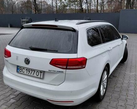 Білий Фольксваген Пассат, об'ємом двигуна 1.97 л та пробігом 274 тис. км за 13000 $, фото 9 на Automoto.ua