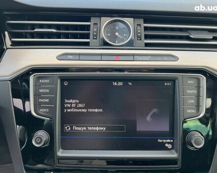 Белый Фольксваген Пассат, объемом двигателя 2 л и пробегом 316 тыс. км за 19480 $, фото 27 на Automoto.ua