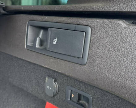 Белый Фольксваген Пассат, объемом двигателя 1.97 л и пробегом 256 тыс. км за 18000 $, фото 33 на Automoto.ua