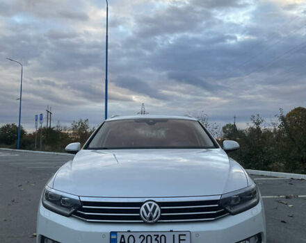 Белый Фольксваген Пассат, объемом двигателя 1.97 л и пробегом 248 тыс. км за 16200 $, фото 4 на Automoto.ua