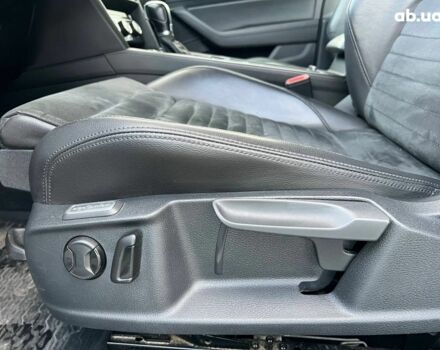 Белый Фольксваген Пассат, объемом двигателя 2 л и пробегом 316 тыс. км за 19480 $, фото 19 на Automoto.ua