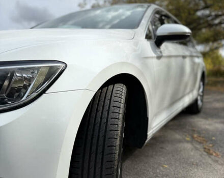 Белый Фольксваген Пассат, объемом двигателя 1.97 л и пробегом 308 тыс. км за 14999 $, фото 8 на Automoto.ua