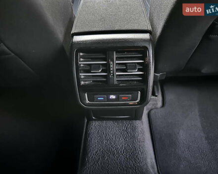 Білий Фольксваген Пассат, об'ємом двигуна 2 л та пробігом 336 тис. км за 14800 $, фото 57 на Automoto.ua