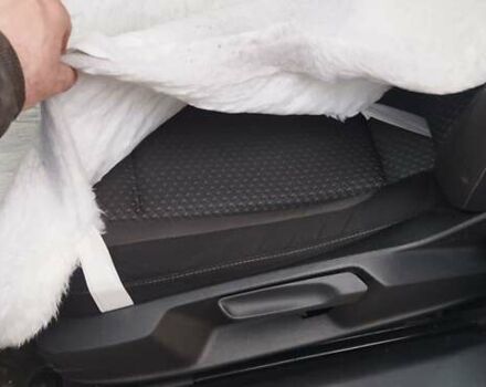 Білий Фольксваген Пассат, об'ємом двигуна 1.6 л та пробігом 298 тис. км за 13450 $, фото 11 на Automoto.ua