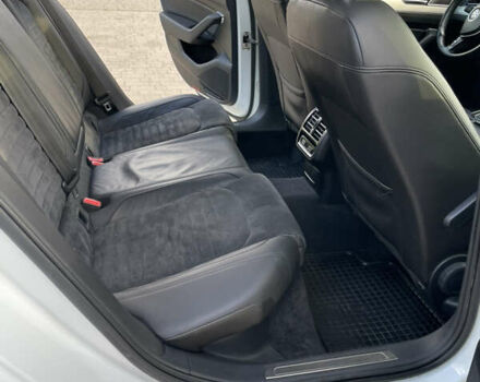 Белый Фольксваген Пассат, объемом двигателя 1.97 л и пробегом 360 тыс. км за 14700 $, фото 22 на Automoto.ua