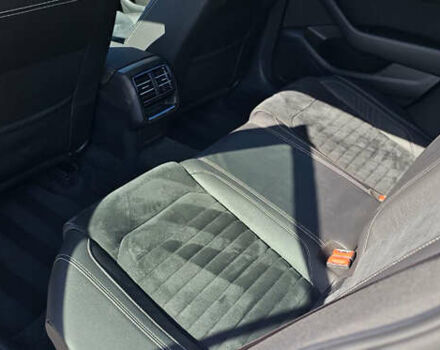 Белый Фольксваген Пассат, объемом двигателя 1.6 л и пробегом 248 тыс. км за 13600 $, фото 16 на Automoto.ua