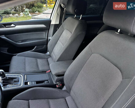 Білий Фольксваген Пассат, об'ємом двигуна 2 л та пробігом 336 тис. км за 14800 $, фото 33 на Automoto.ua