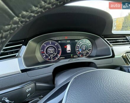 Белый Фольксваген Пассат, объемом двигателя 1.97 л и пробегом 195 тыс. км за 16999 $, фото 44 на Automoto.ua