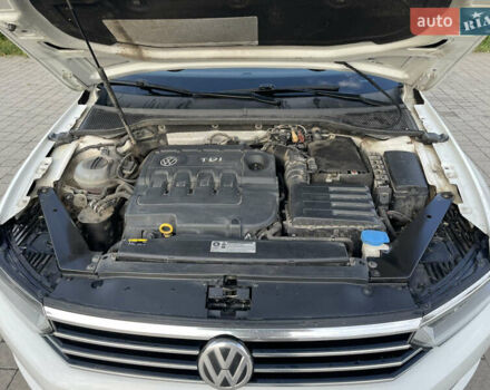 Белый Фольксваген Пассат, объемом двигателя 1.97 л и пробегом 360 тыс. км за 14700 $, фото 26 на Automoto.ua