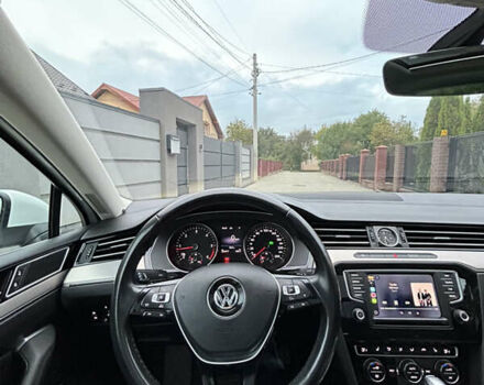 Белый Фольксваген Пассат, объемом двигателя 1.97 л и пробегом 254 тыс. км за 15500 $, фото 17 на Automoto.ua