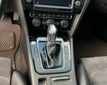 Белый Фольксваген Пассат, объемом двигателя 1.97 л и пробегом 256 тыс. км за 18000 $, фото 18 на Automoto.ua