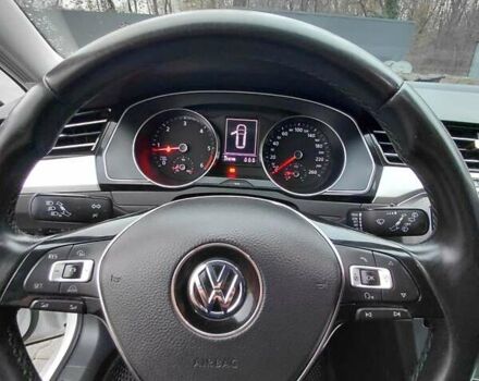 Білий Фольксваген Пассат, об'ємом двигуна 1.97 л та пробігом 274 тис. км за 13000 $, фото 11 на Automoto.ua