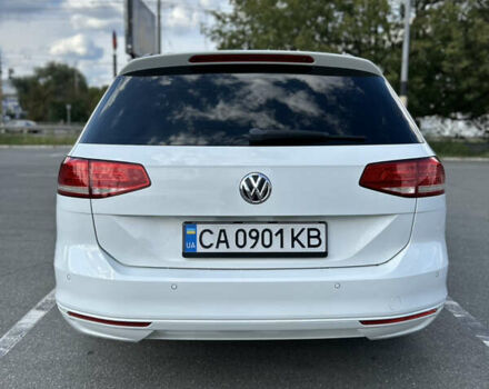 Білий Фольксваген Пассат, об'ємом двигуна 1.6 л та пробігом 214 тис. км за 14600 $, фото 6 на Automoto.ua