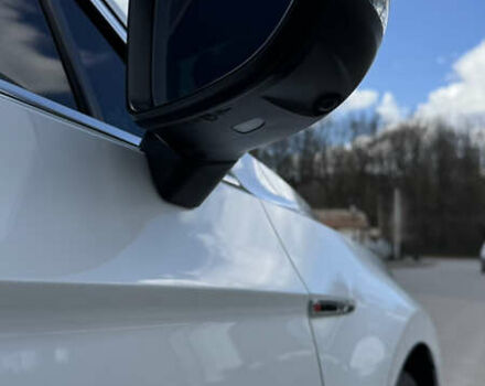 Белый Фольксваген Пассат, объемом двигателя 1.97 л и пробегом 256 тыс. км за 18000 $, фото 11 на Automoto.ua