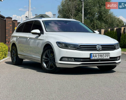 Білий Фольксваген Пассат, об'ємом двигуна 1.97 л та пробігом 279 тис. км за 16899 $, фото 7 на Automoto.ua