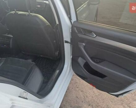 Белый Фольксваген Пассат, объемом двигателя 2 л и пробегом 282 тыс. км за 14700 $, фото 14 на Automoto.ua