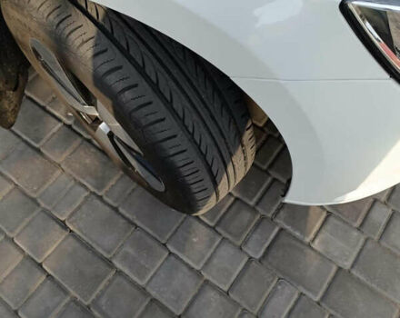 Білий Фольксваген Пассат, об'ємом двигуна 1.6 л та пробігом 207 тис. км за 13600 $, фото 7 на Automoto.ua