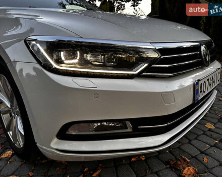 Білий Фольксваген Пассат, об'ємом двигуна 2 л та пробігом 336 тис. км за 14800 $, фото 1 на Automoto.ua