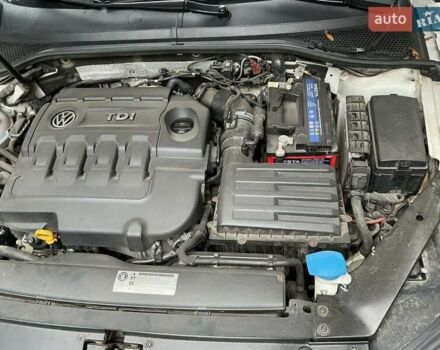 Белый Фольксваген Пассат, объемом двигателя 1.97 л и пробегом 268 тыс. км за 17000 $, фото 6 на Automoto.ua