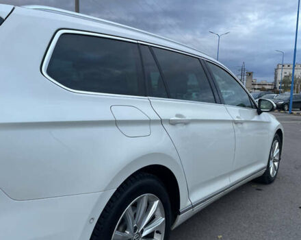 Белый Фольксваген Пассат, объемом двигателя 1.97 л и пробегом 248 тыс. км за 16200 $, фото 8 на Automoto.ua