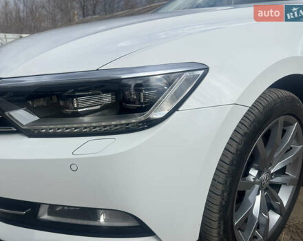 Белый Фольксваген Пассат, объемом двигателя 2 л и пробегом 330 тыс. км за 14500 $, фото 2 на Automoto.ua