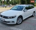 Белый Фольксваген Пассат, объемом двигателя 1.97 л и пробегом 255 тыс. км за 11700 $, фото 1 на Automoto.ua
