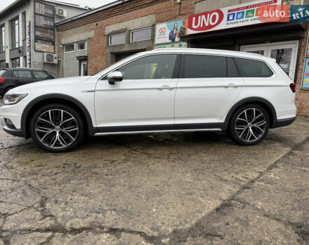 Белый Фольксваген Пассат, объемом двигателя 2 л и пробегом 169 тыс. км за 23999 $, фото 8 на Automoto.ua