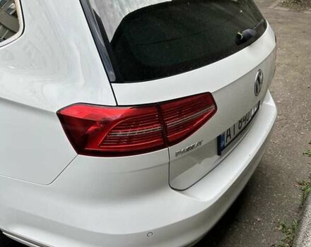 Білий Фольксваген Пассат, об'ємом двигуна 1.97 л та пробігом 290 тис. км за 19200 $, фото 4 на Automoto.ua