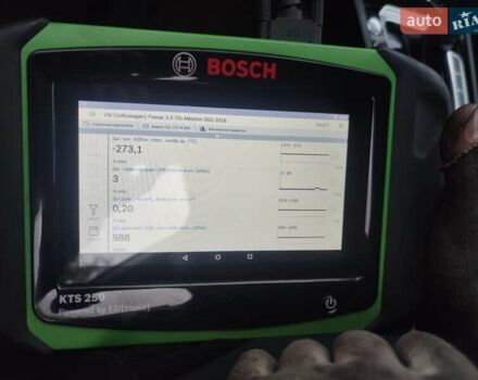 Білий Фольксваген Пассат, об'ємом двигуна 1.97 л та пробігом 230 тис. км за 17500 $, фото 28 на Automoto.ua