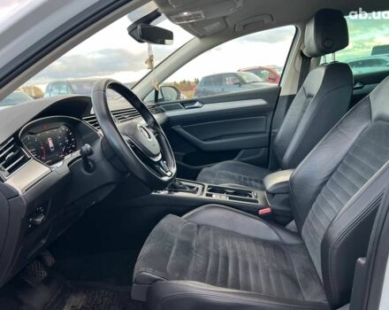 Белый Фольксваген Пассат, объемом двигателя 2 л и пробегом 316 тыс. км за 19480 $, фото 39 на Automoto.ua