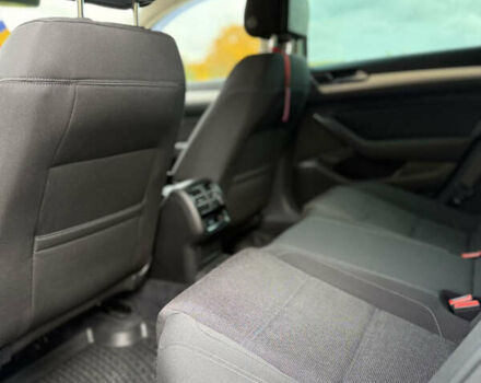 Белый Фольксваген Пассат, объемом двигателя 1.97 л и пробегом 308 тыс. км за 14999 $, фото 14 на Automoto.ua